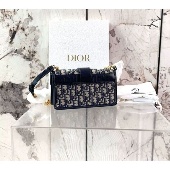 Dior Women Pre-Loved Bag Very Good Condition - Picture 2 of 9